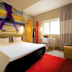 Ibis Centro Hotel Milan